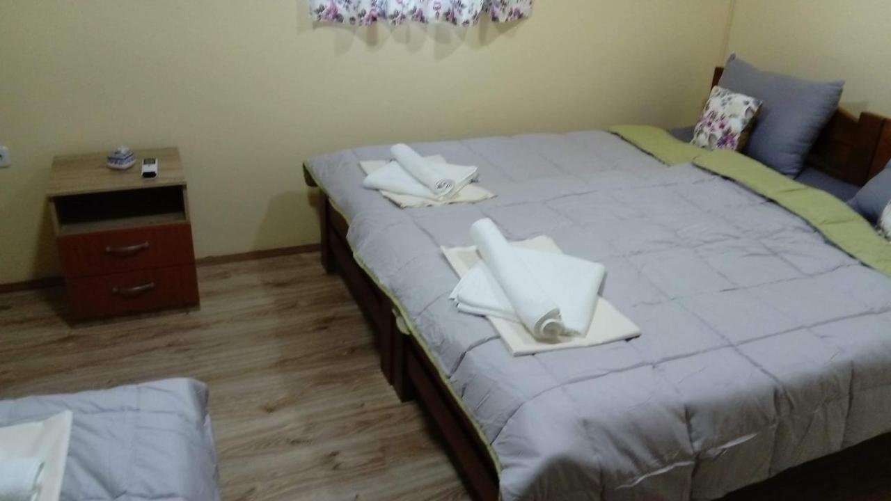 Hostel „Ж" Gradsko Dış mekan fotoğraf